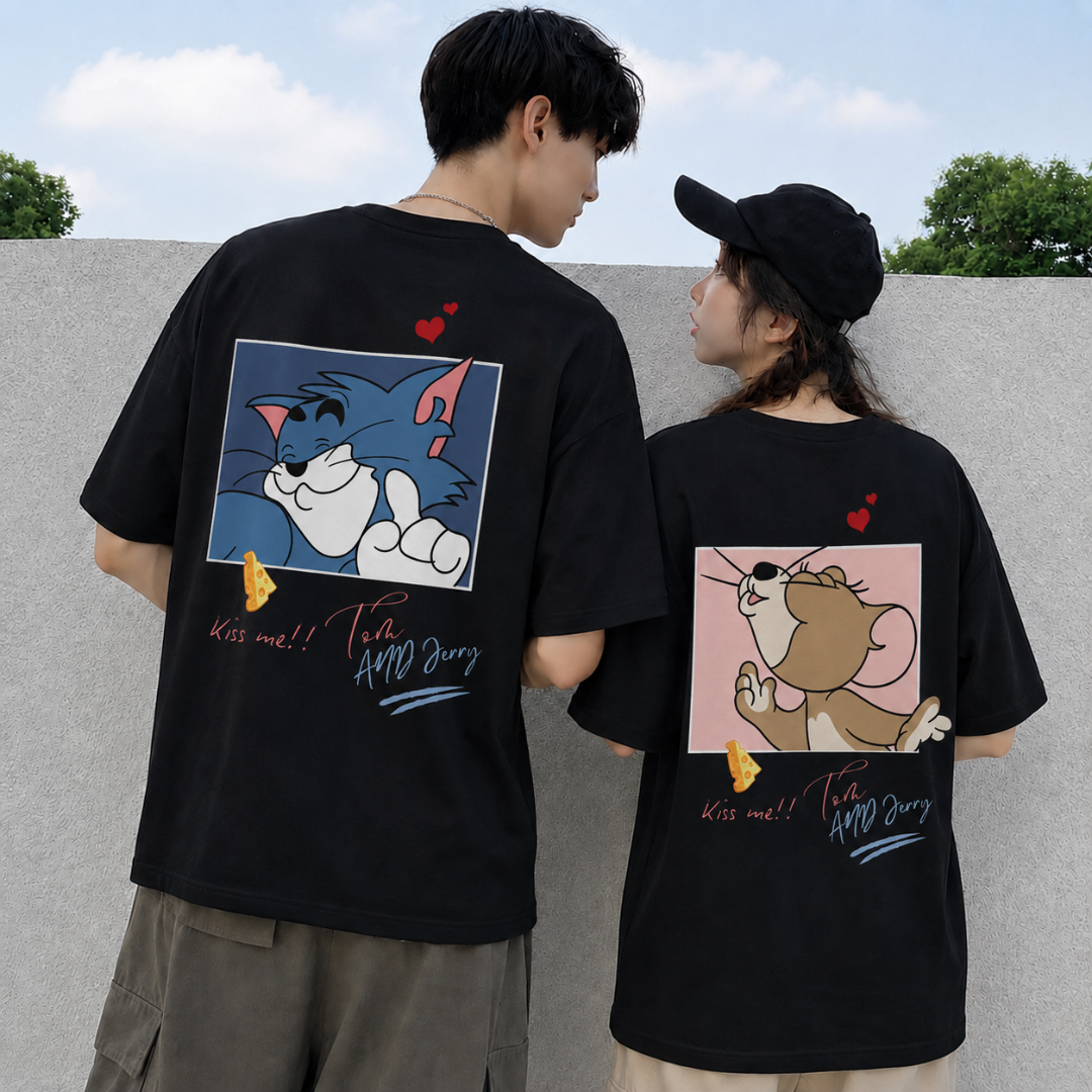 Tom & Jerry “Kiss Me” Oversized Couple T-Shirt Combo